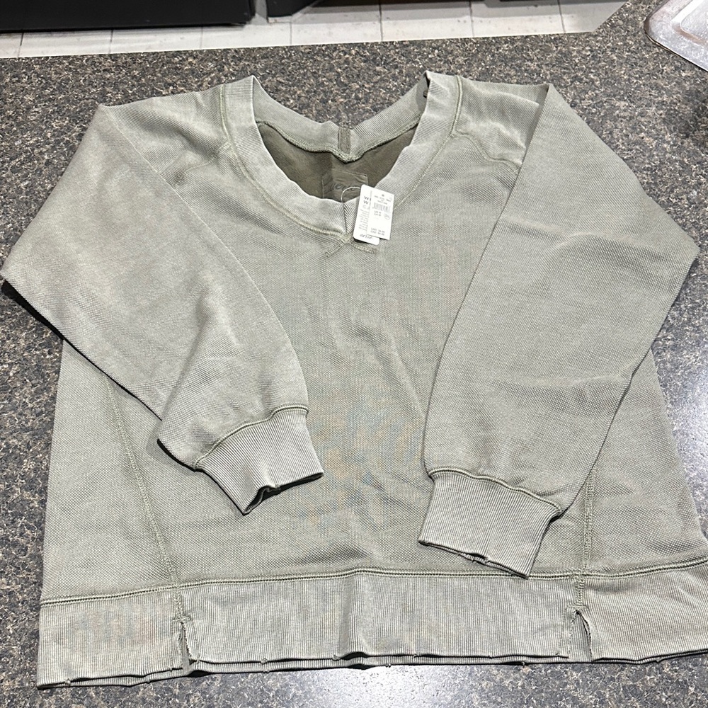 American Eagle Outfitters Gray Sweatshirt